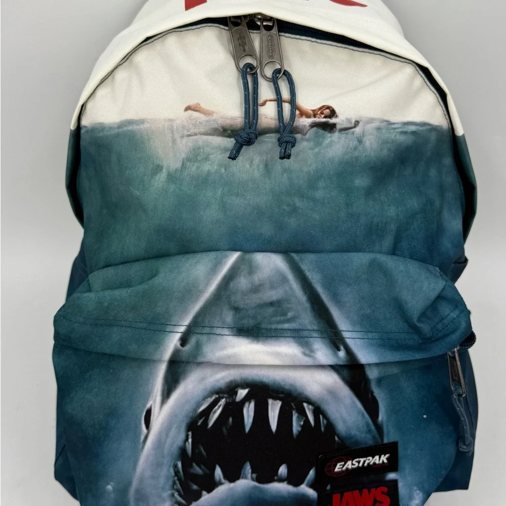 Eastpak Padded Day Pak'r Backpack Jaws Poster JS0A85MA Very Hard To Find New NWT